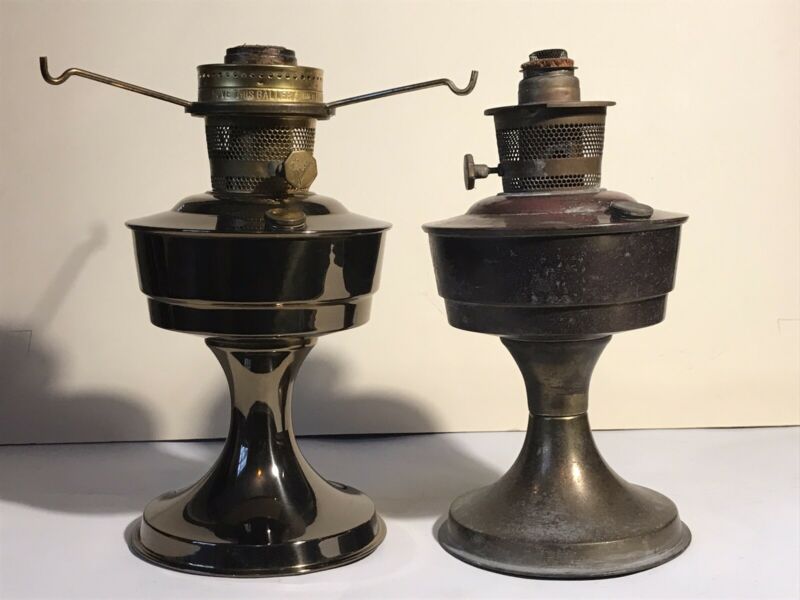 2 x Vintage Aladdin No.23 Oil Lamp 1 With Shade Support. Antique