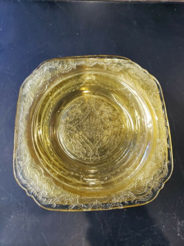 8 Vintage Yellow Depression Glass Side Plates, 1930''s. Clean, no Chips ...