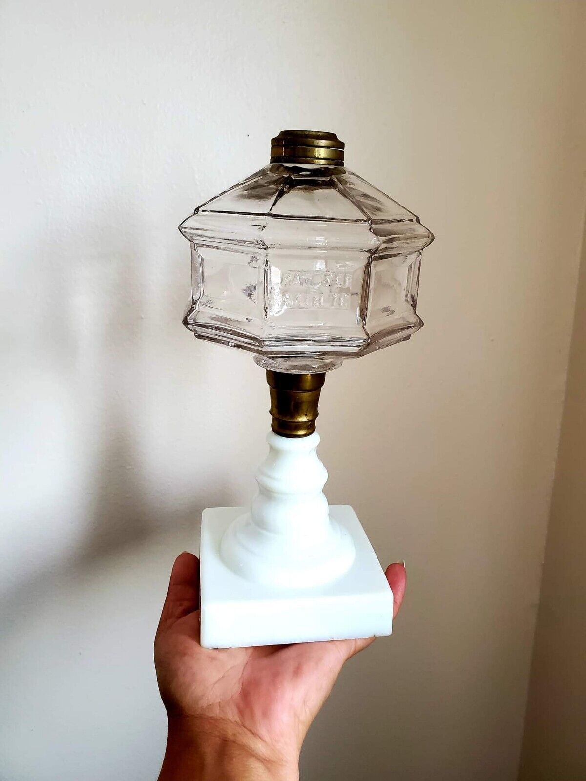 ANTIQUE VICTORIAN FROSTED ETCHED CRANBERRY GLASS OIL LAMP W/ MILK GLASS ...