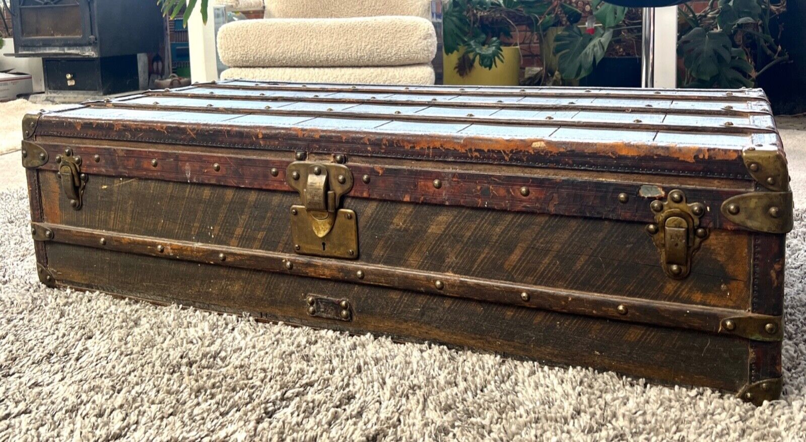 ANTIQUE Louis Vuitton LV 1900s CABIN TRUNK AS IS / RESTORE Coffee Table