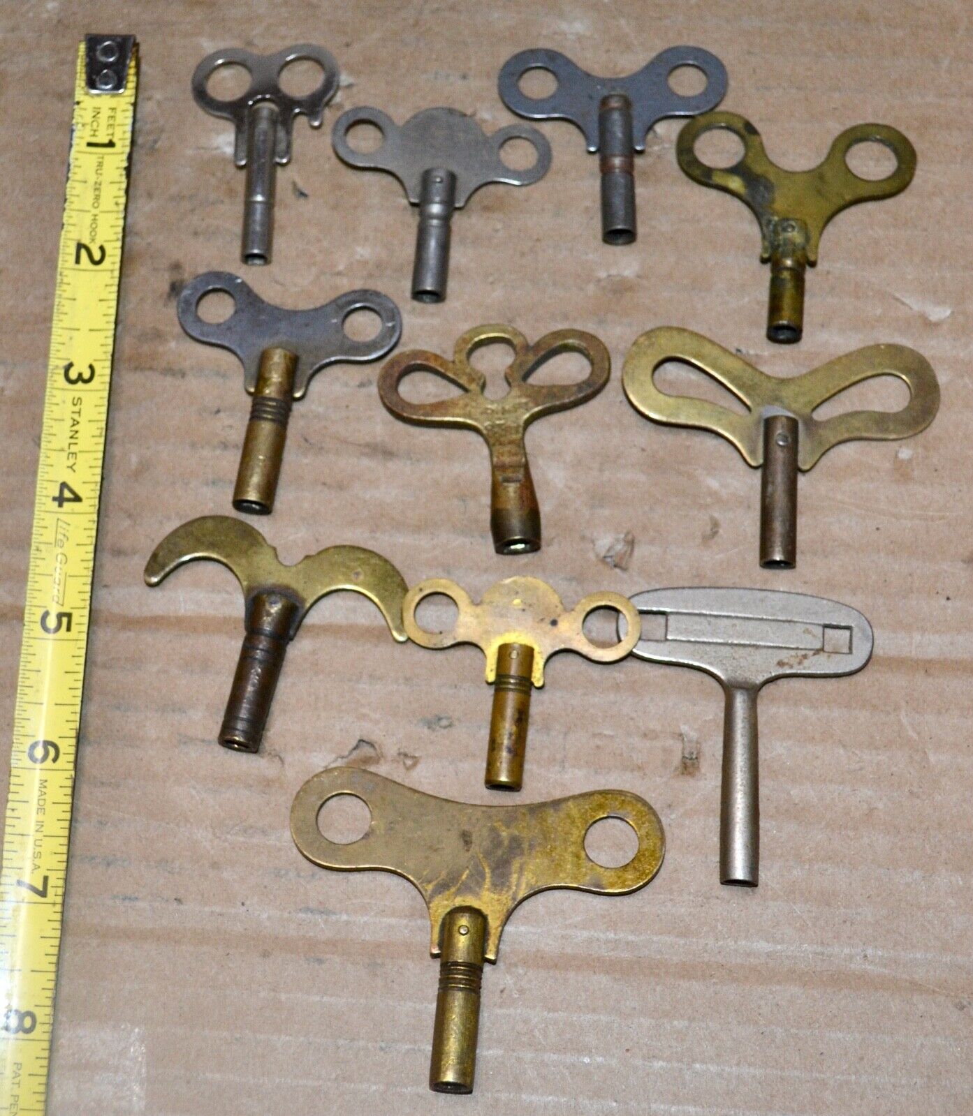 Lot of 11 Vintage Antique Clock Winding Keys Mixed Sizes Fancy Handles