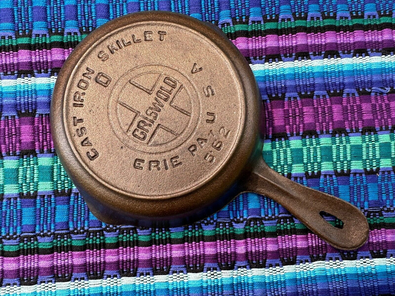 Rare/HTF Griswold 0 cast iron TOY skillet with factory ground interior