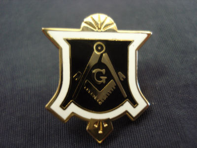 NEW MASONIC FUNERAL LAPEL PINS SQUARE AND COMPASS ON BLACK BACKGROUND ...