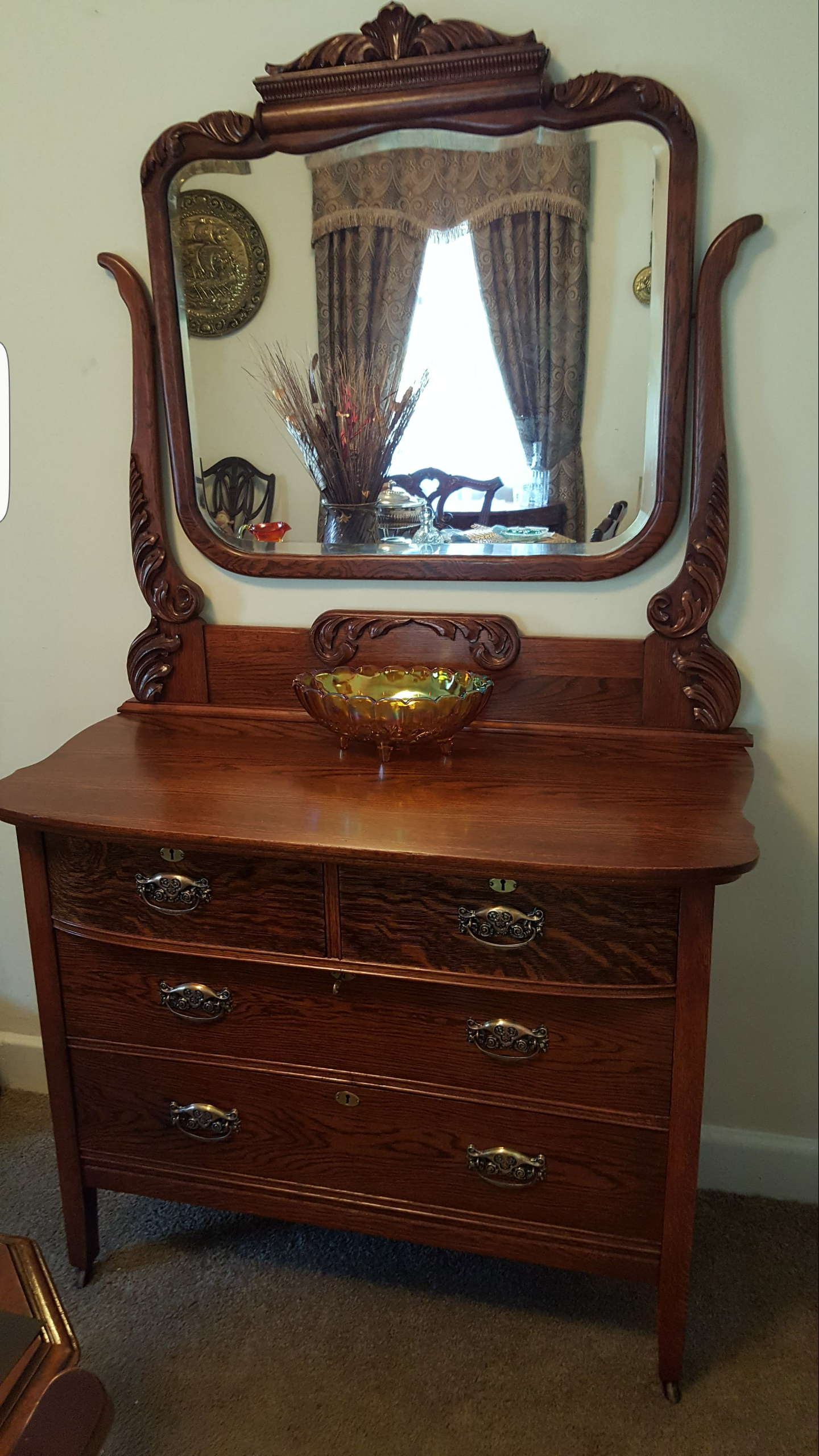 oak dresser with swivel mirror AntiquesNavigator — Online Antique Stores