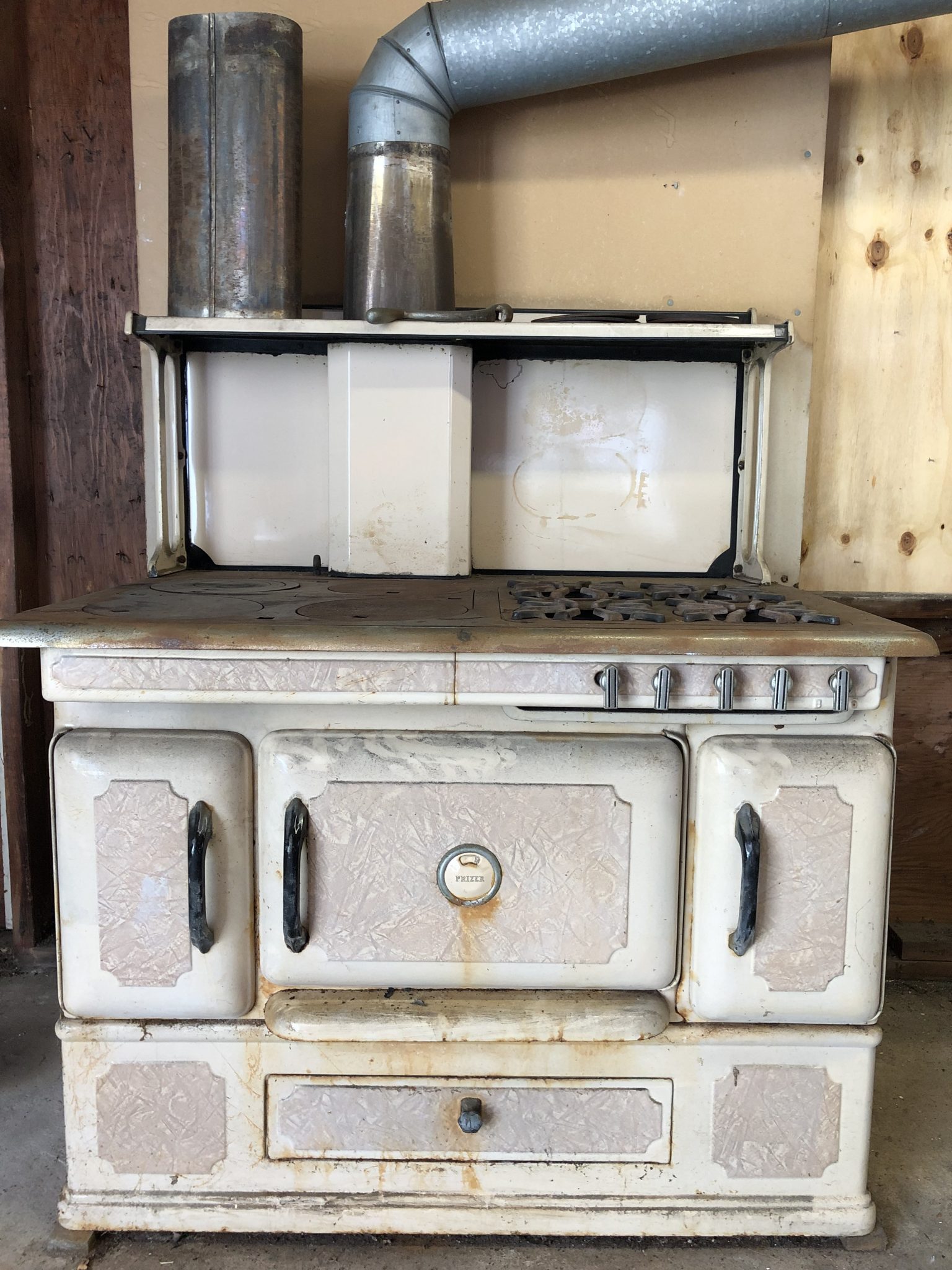 Prizer antique wood burning stove AntiquesNavigator — Online Antique