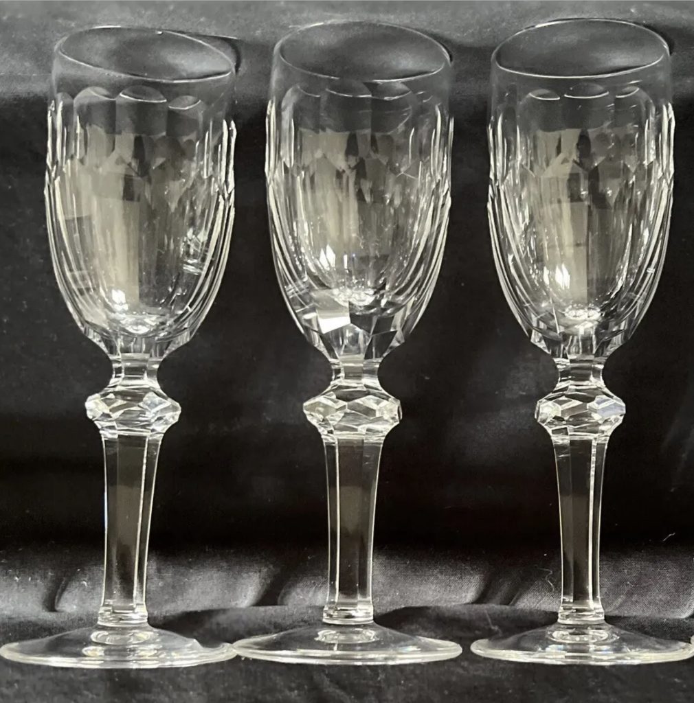 Waterford Curraghmore cordial glasses AntiquesNavigator — Online