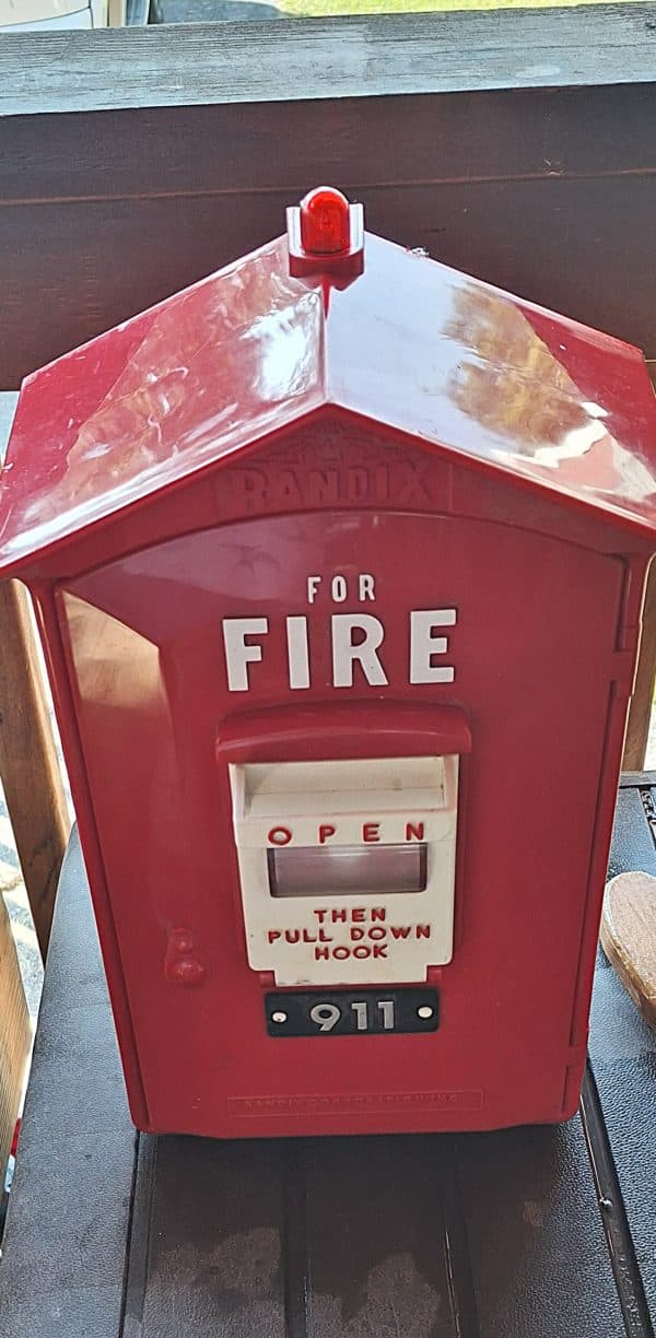 Red Telephone Box